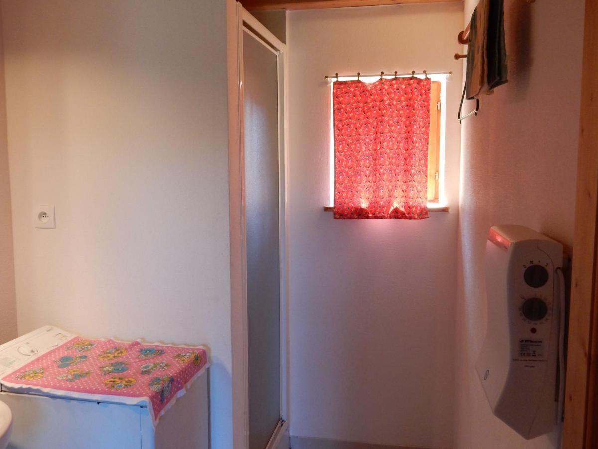 Cosy Holiday Home With Garden In Walscheid Kültér fotó