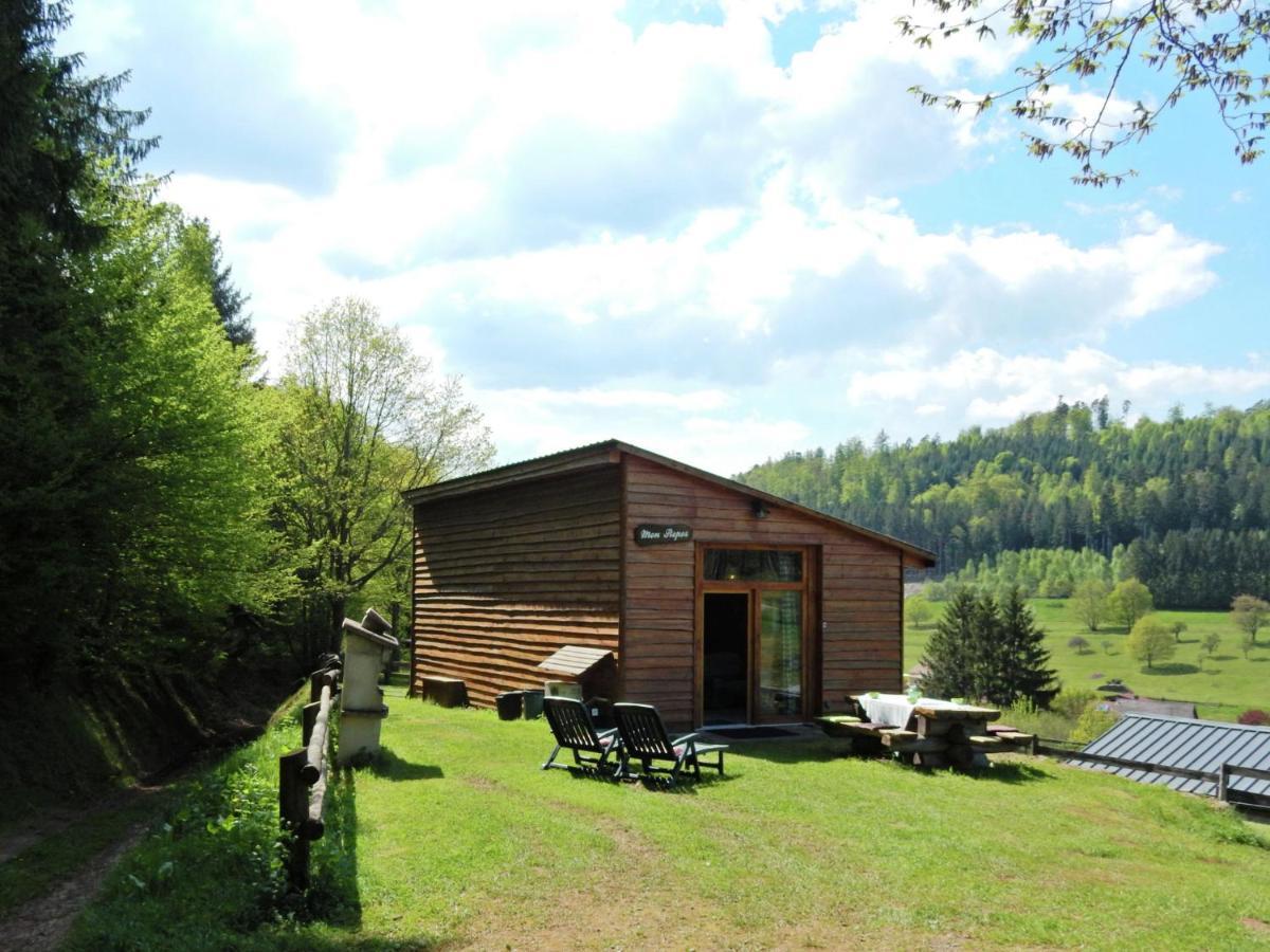 Cosy Holiday Home With Garden In Walscheid Kültér fotó