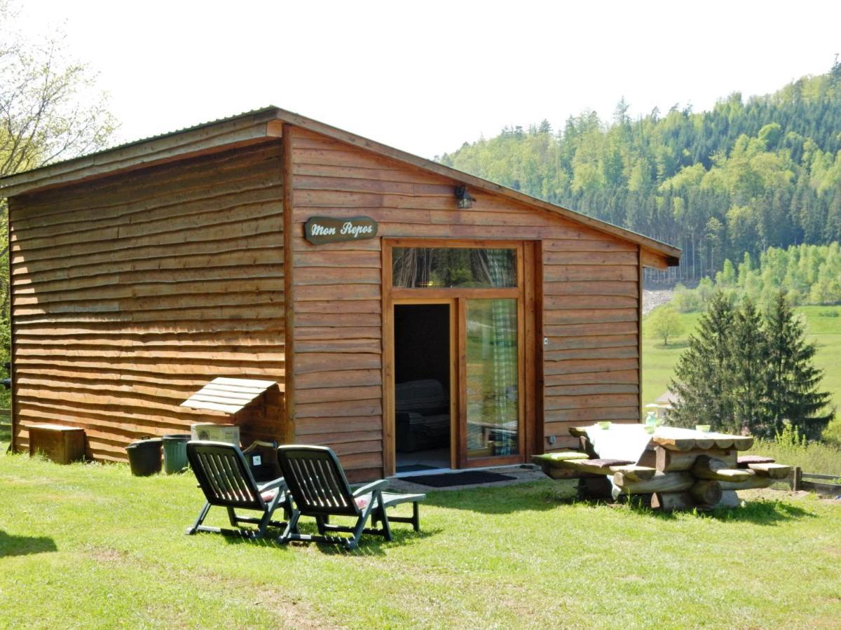 Cosy Holiday Home With Garden In Walscheid Kültér fotó